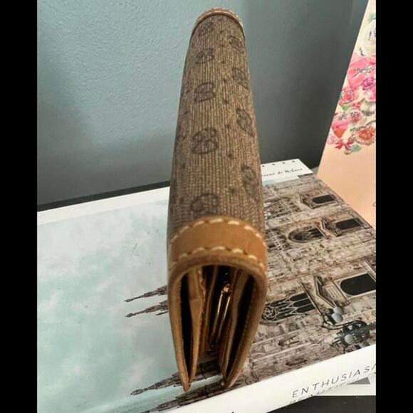 Gucci Micro GG Vintage BiFold Kiss Lock Wallet (GGXX001) - Picture 7 of 12